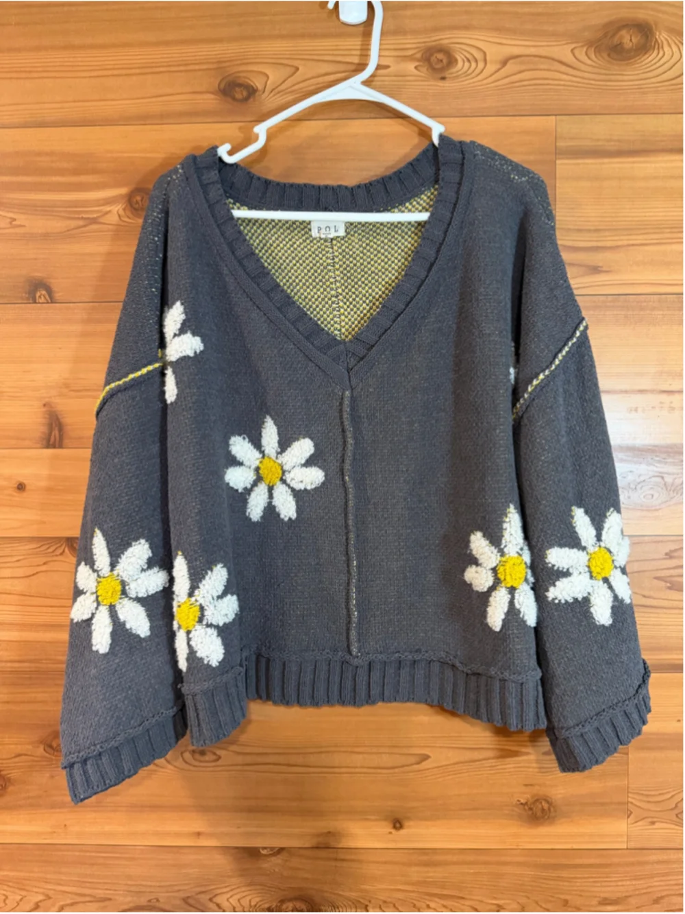 V-neck berber daisy floral pattern chenille pullover boho sweater gray medium - Picture 3 of 10